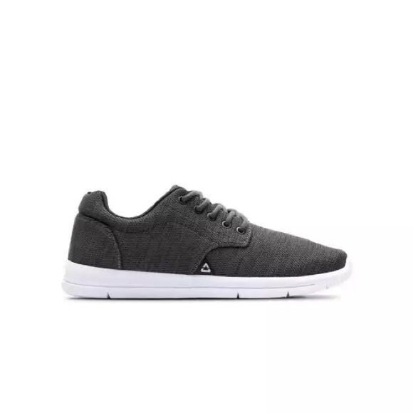 Men's TravisMathew Daily Knit Shoes 8.5 - Picture 1 of 3